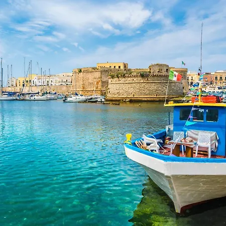 Elysium For 10 With Pool Near Gallipoli Villa *
