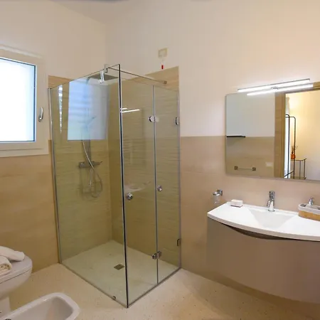 Villa Elysium With Pool And Garden - Happy Rentals *