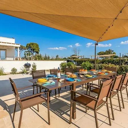 Elysium For 10 With Pool Near Gallipoli 빌라 *