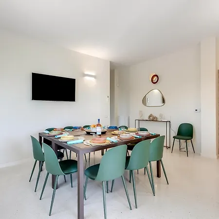 Elysium For 10 With Pool Near Gallipoli Villa